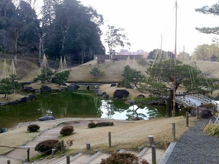 【７：１０】江戸時代の庭園を復元！「玉泉院丸庭園」へ。