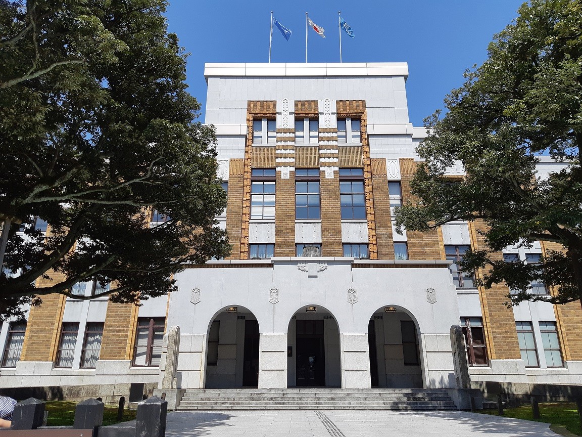【１３：００】「しいのき迎賓館」からスタート