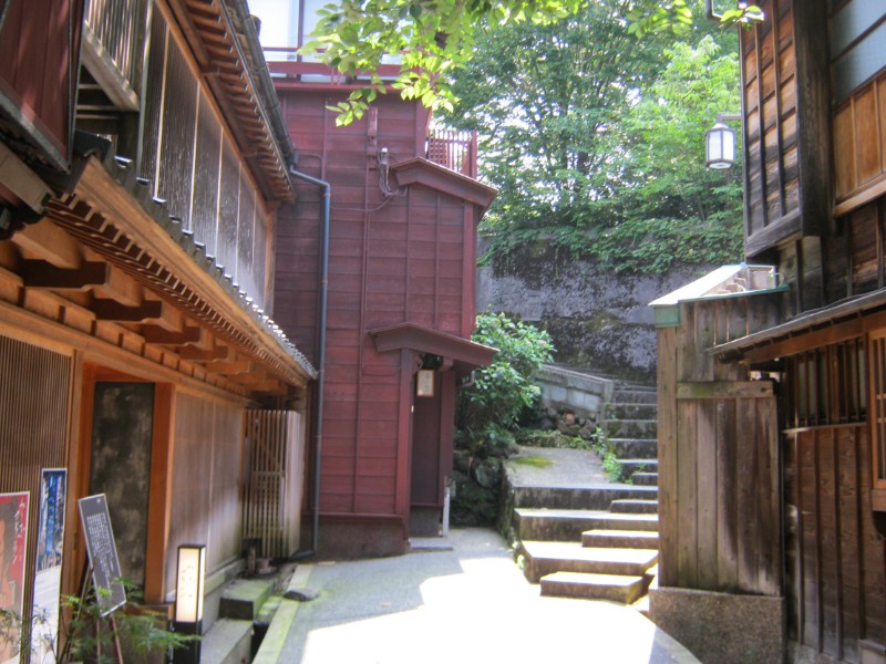 【１４：４０】『照葉狂言』鏡花の世界を追体験・「暗がり坂」と「主計町茶屋街」
