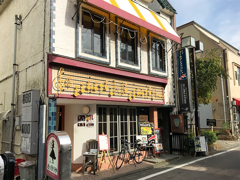 【13：00】本場のスリランカ料理が楽しめる「スリランカキッチン」
