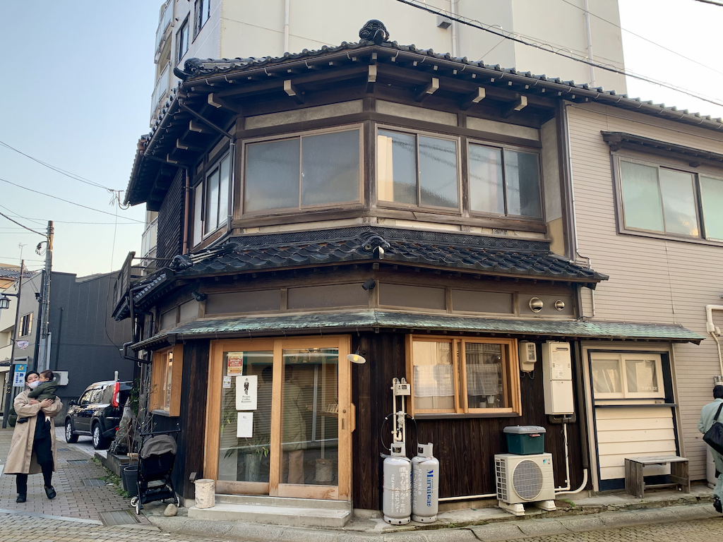 【１２：５０】詩人ペソアとスペシャルティコーヒー「Pessoa Coffee Roasters」