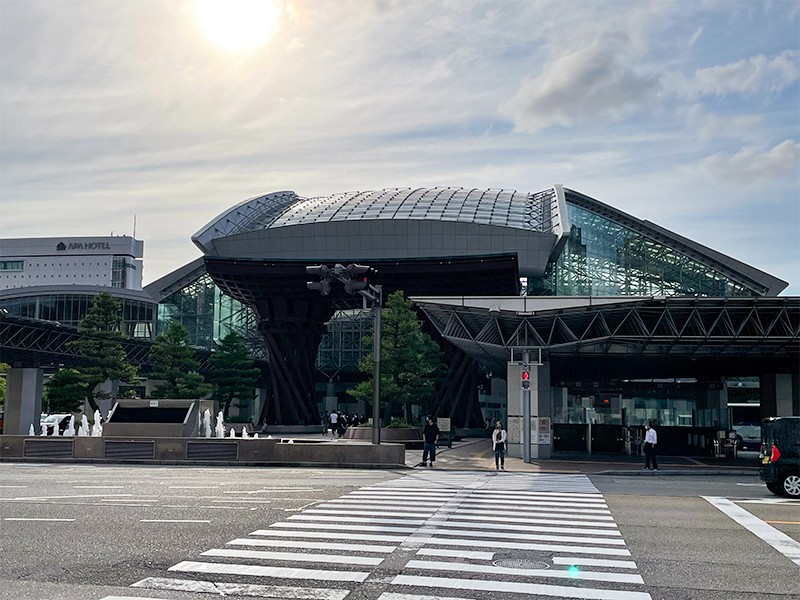 【１７：３０】金沢駅でゴール