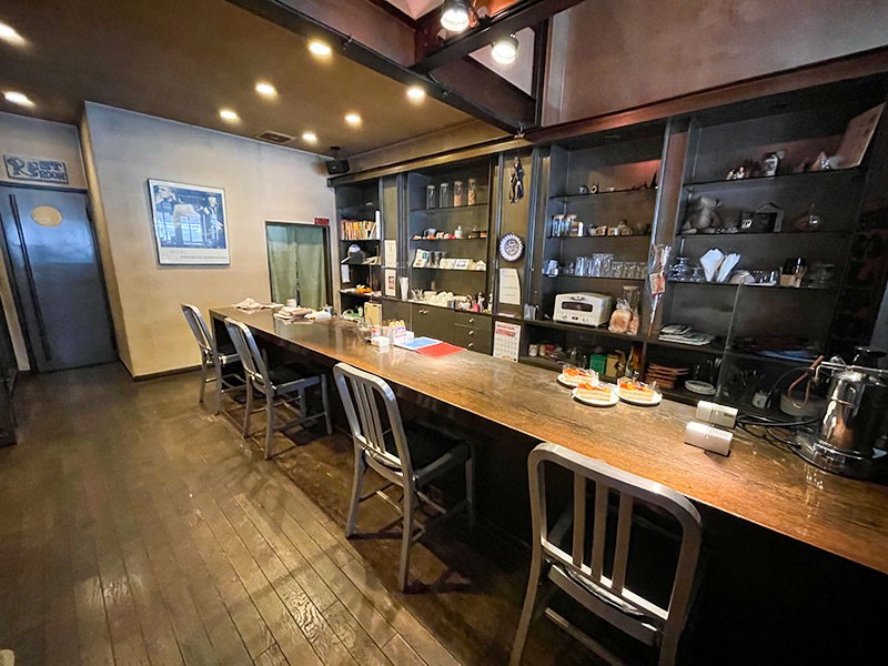 【１４：００】レトロで洒落た空間のカフェ「いしかわ門」