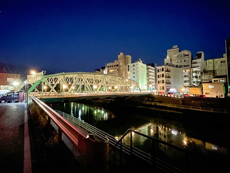 【１７：００】犀川沿いをのんびり歩き『犀川大橋』で終了
